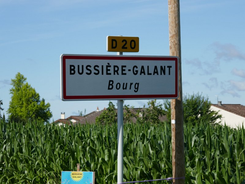 228.JPG