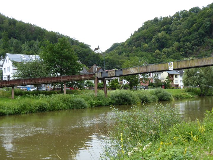 245.JPG