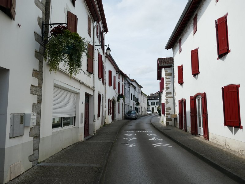 10-012.JPG