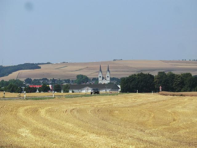 185.JPG