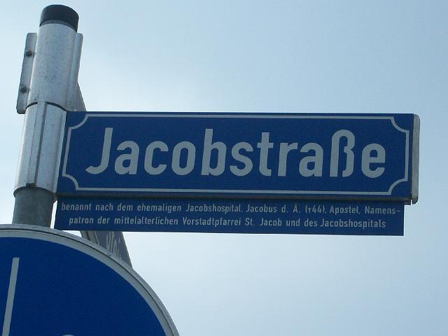 012.JPG
