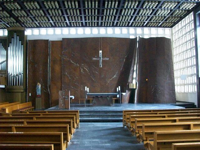 015.JPG