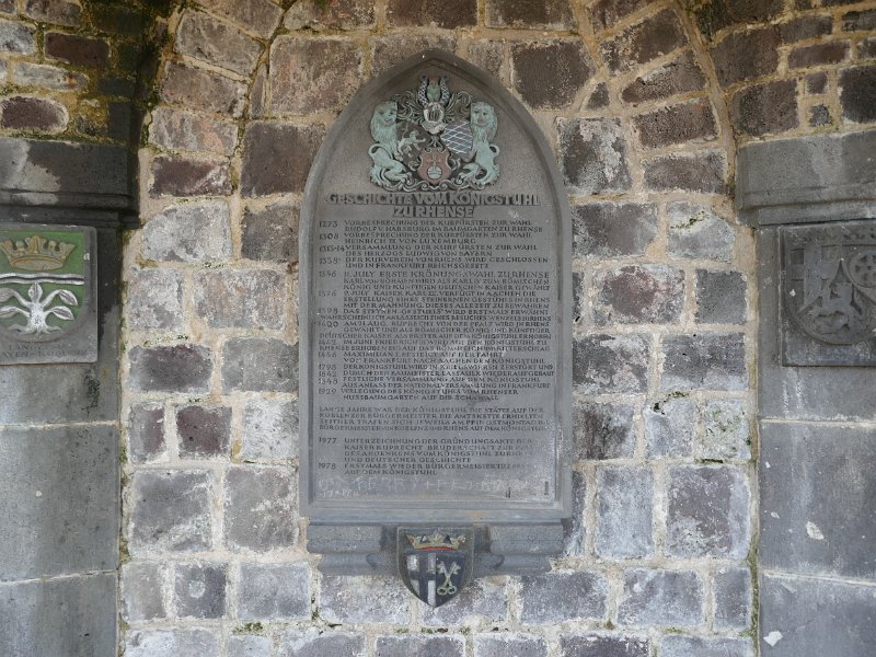 215.JPG