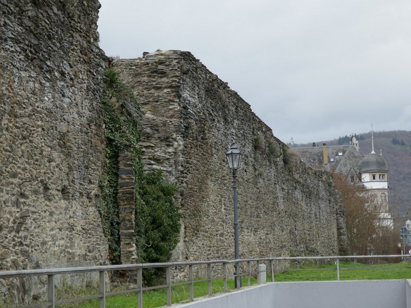257.JPG