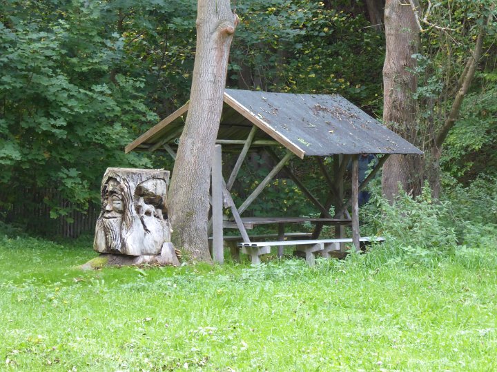 073.JPG