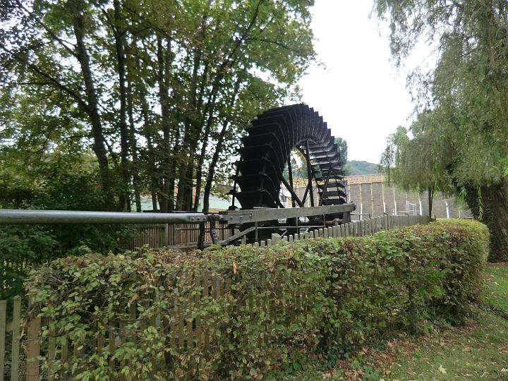 067.JPG