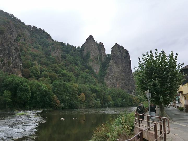 070.JPG