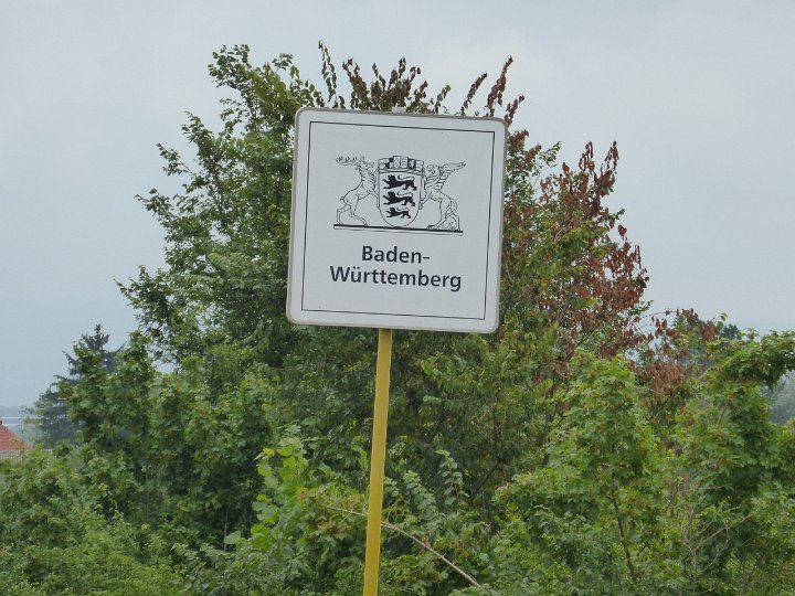 060.JPG